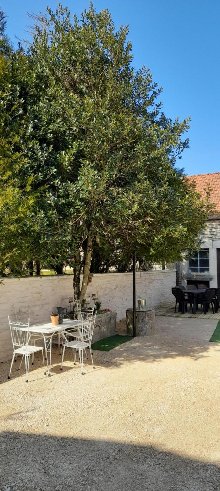 Gite Et Spa 21 Savigny-le-Sec Esterno foto
